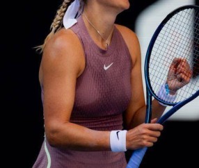 九游官网-包含阿扎伦卡在勇士比赛中败北，爆冷引发热议！的词条